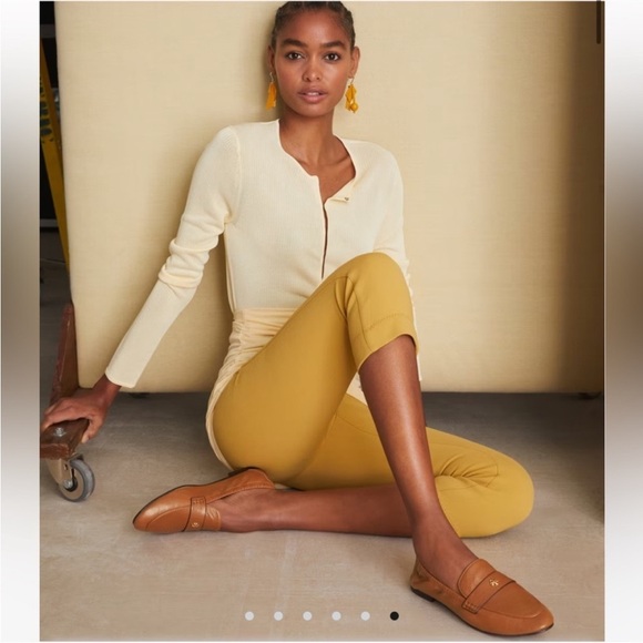 Tory Burch Ballet Bourbon Brown Leather Gold Logo Embellished Loafers - Picture 5 of 16